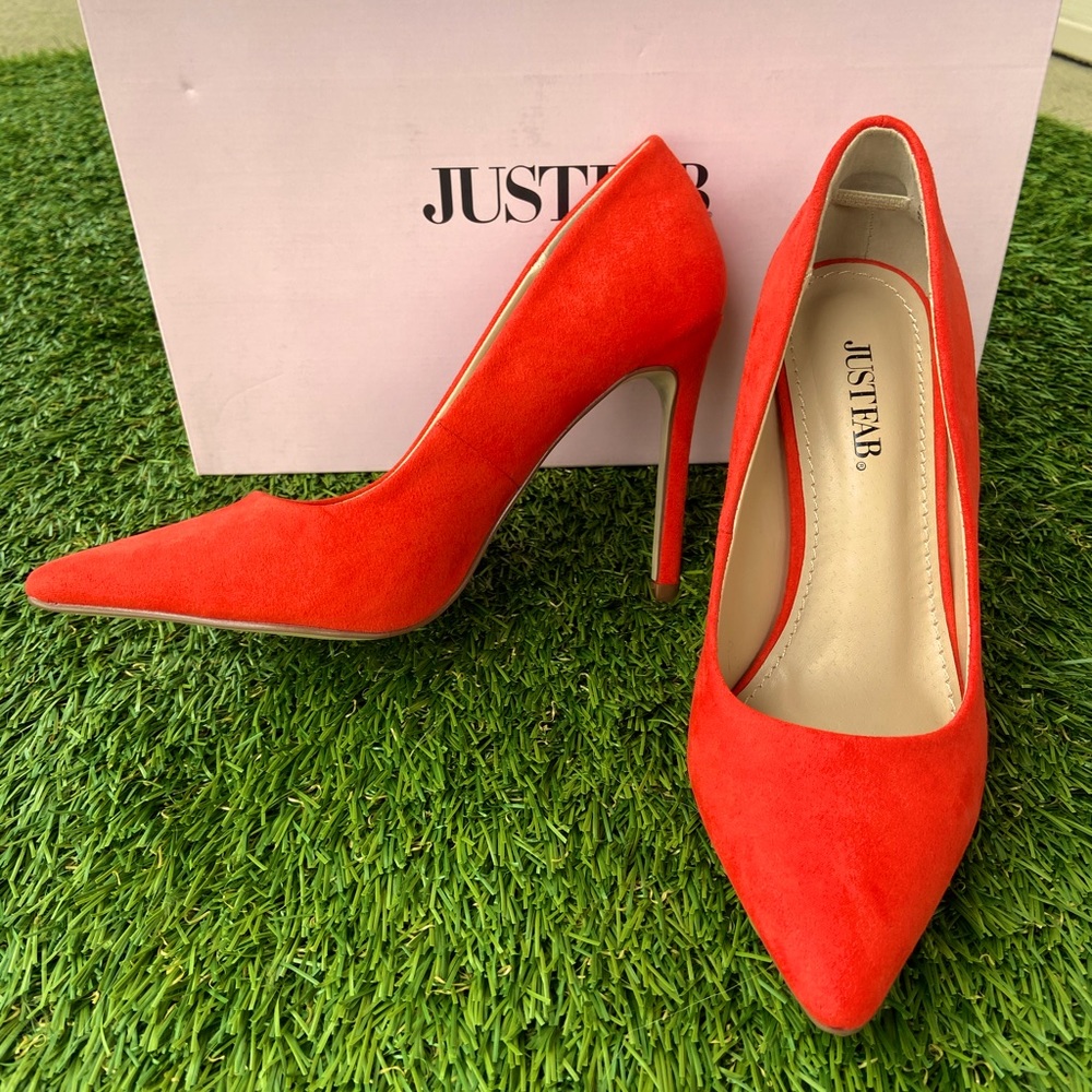 Lyssa Pumps - Geradine Color Size 6.5